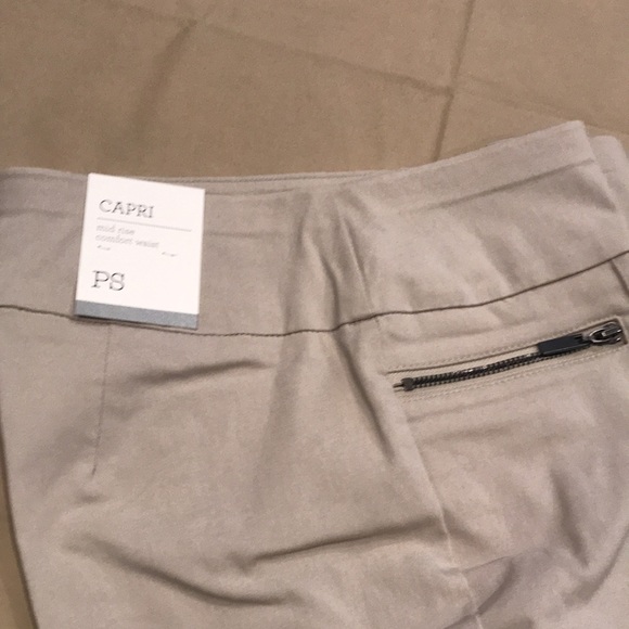 Brand new Style&Co. Women’s Capri - Picture 5 of 6
